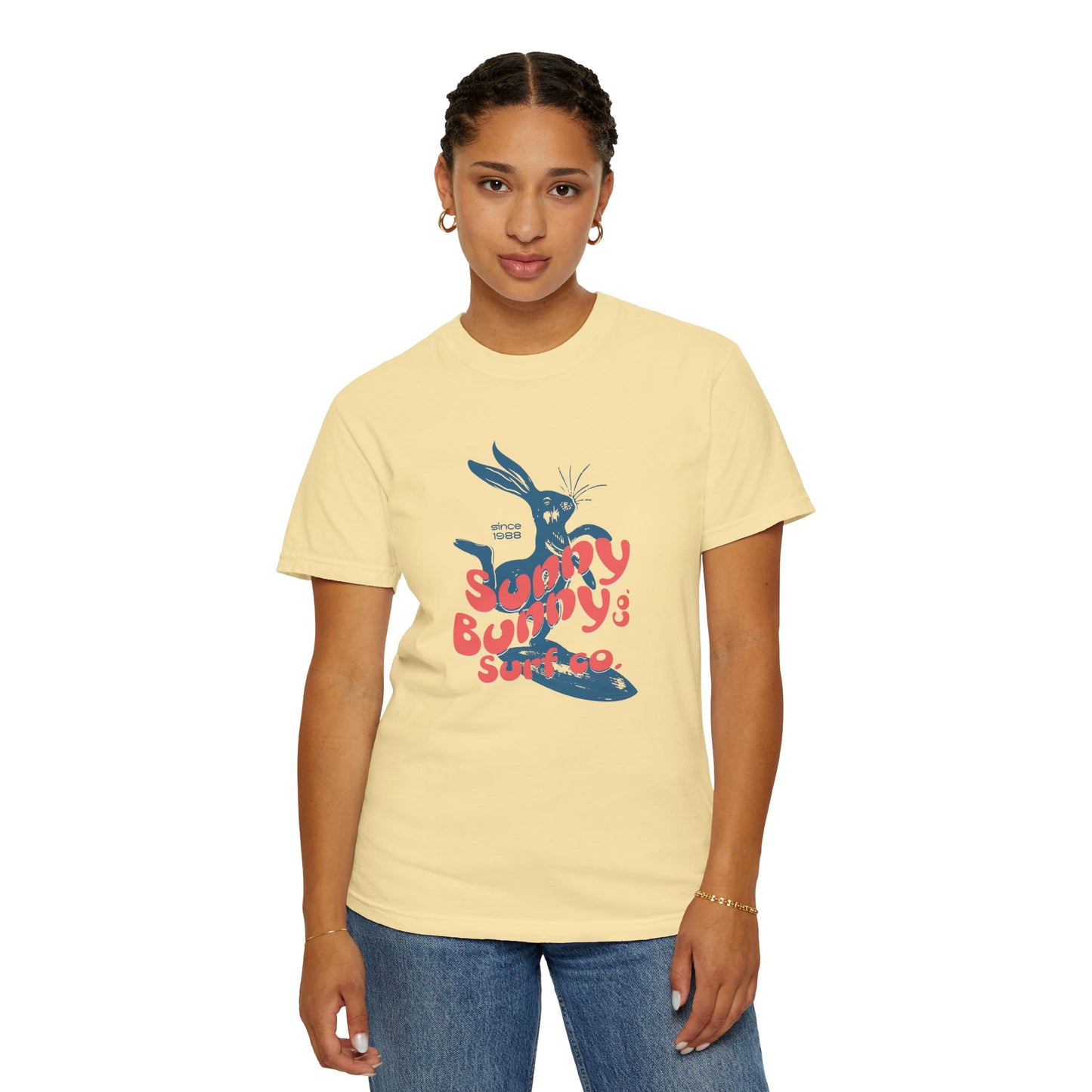 Playful Bunny Surfer Unisex Vintage T-shirt for Surf Lovers, Graphic Tee, Beachwear, Summer Vacay, Unique Gift for Her Or Him