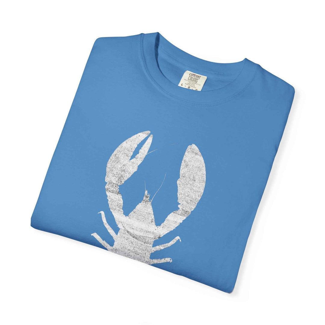 Vintage Wood Faded Lobster Graphic T-Shirt, 100% Ring-Spun Garment-Dyed Cotton