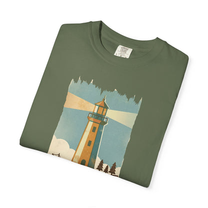Cape Light Lighthouse Retro Graphic T-Shirt - Vintage Summer Ocean Tee