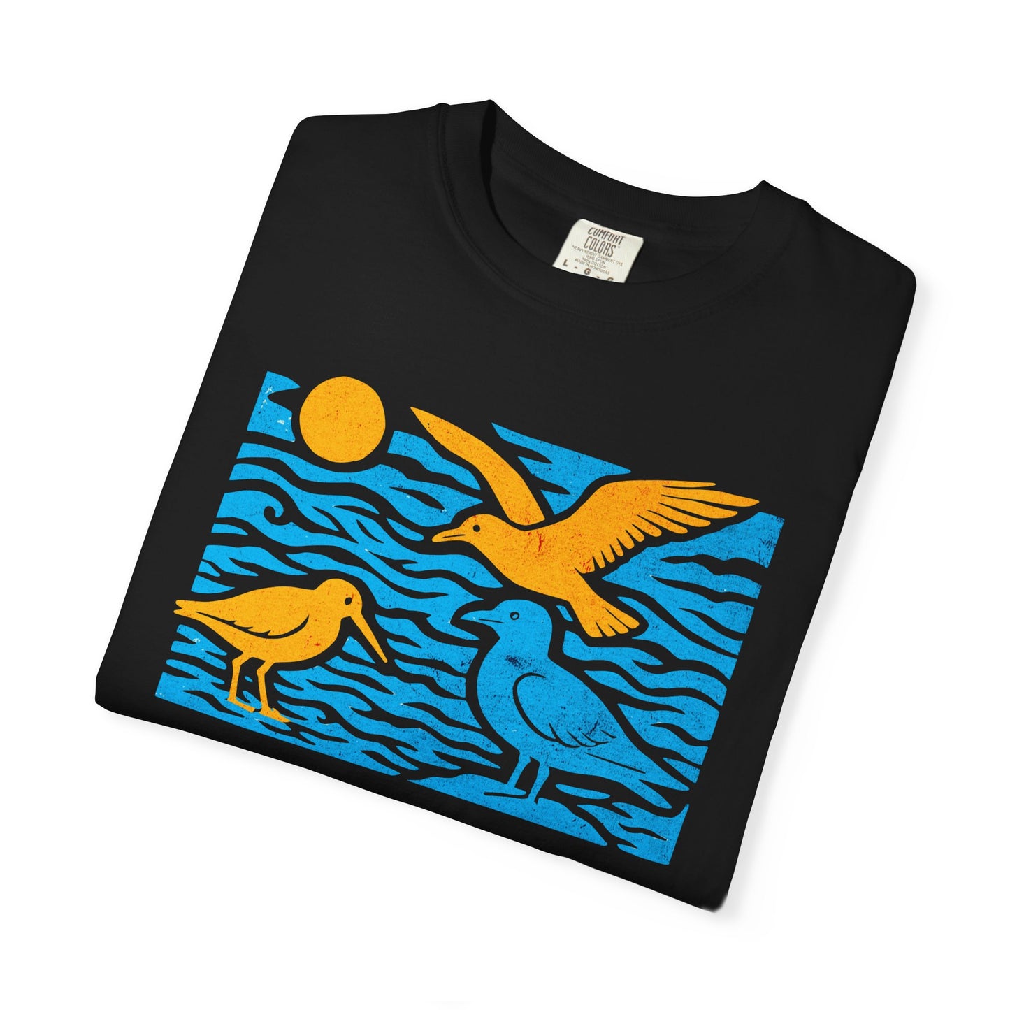 Vibrant Bird-Themed Tee: Unisex Garment-Dyed T-Shirt for Nature Lovers, Graphic Bird T-Shirt, Outdoor Adventure Wear, Unique