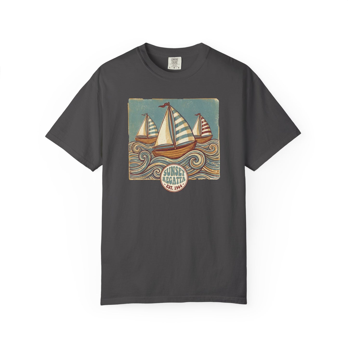 Sunset Regatta graphic T-Shirt - Vintage Summer Sailing Nautical Vibe Tee