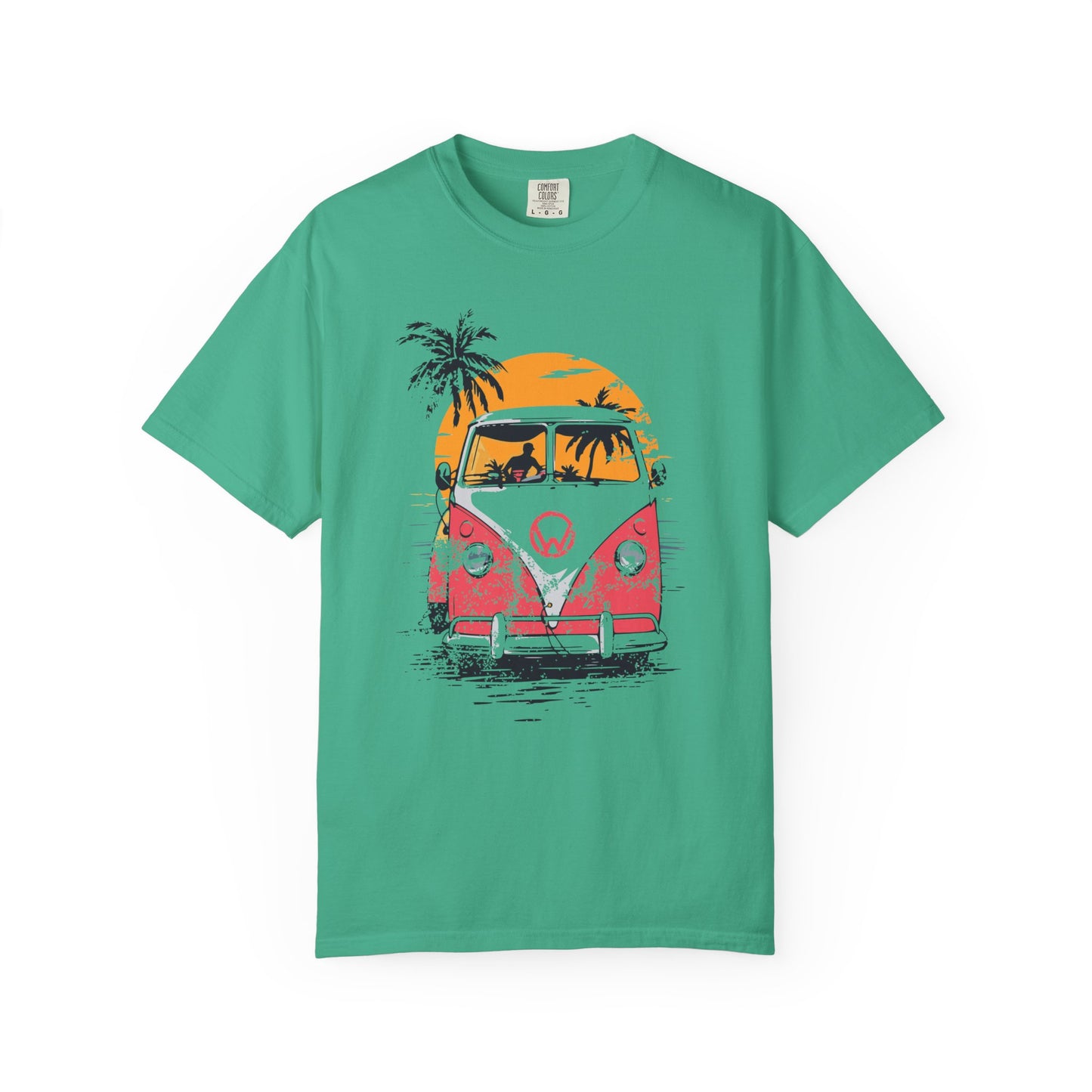 Retro Beach Wagon Cruiser T-shirt, Vintage Summer Tee, Unisex Graphic Shirt, Beach Vibes Apparel, Travel Lover Gift, Cool Vacation Wear