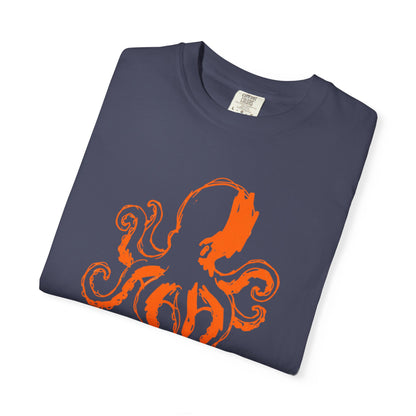 Octopus Graphic Graphic Stenciled T-Shirt - Vintage Sea Creature Tee