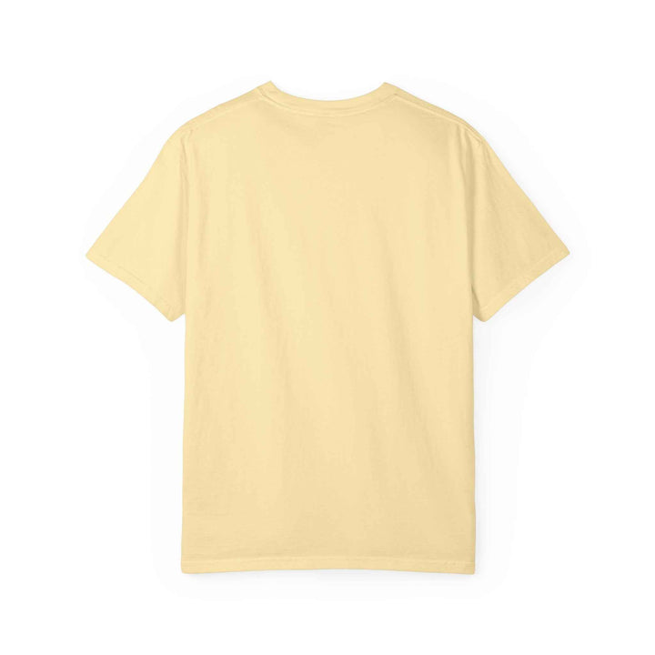 Vintage Surf Shark T-Shirt — Bold Coastal Graphic Tee