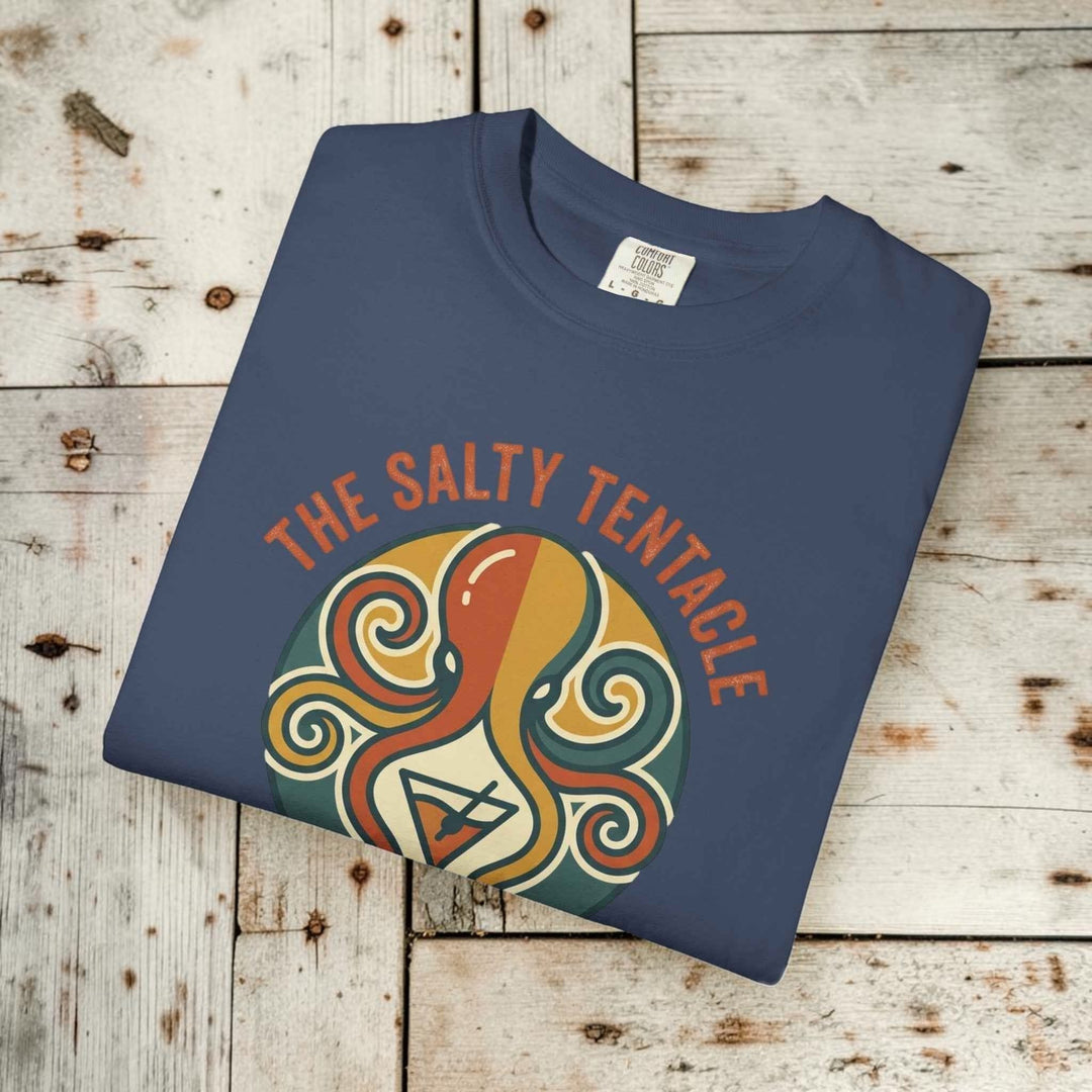 The Salty Tentacle Bar Retro Octopus T-Shirt - Beachy Summer Vintage Surf Tee