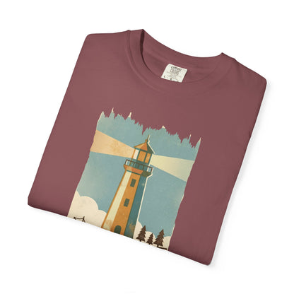 Cape Light Lighthouse Retro Graphic T-Shirt - Vintage Summer Ocean Tee