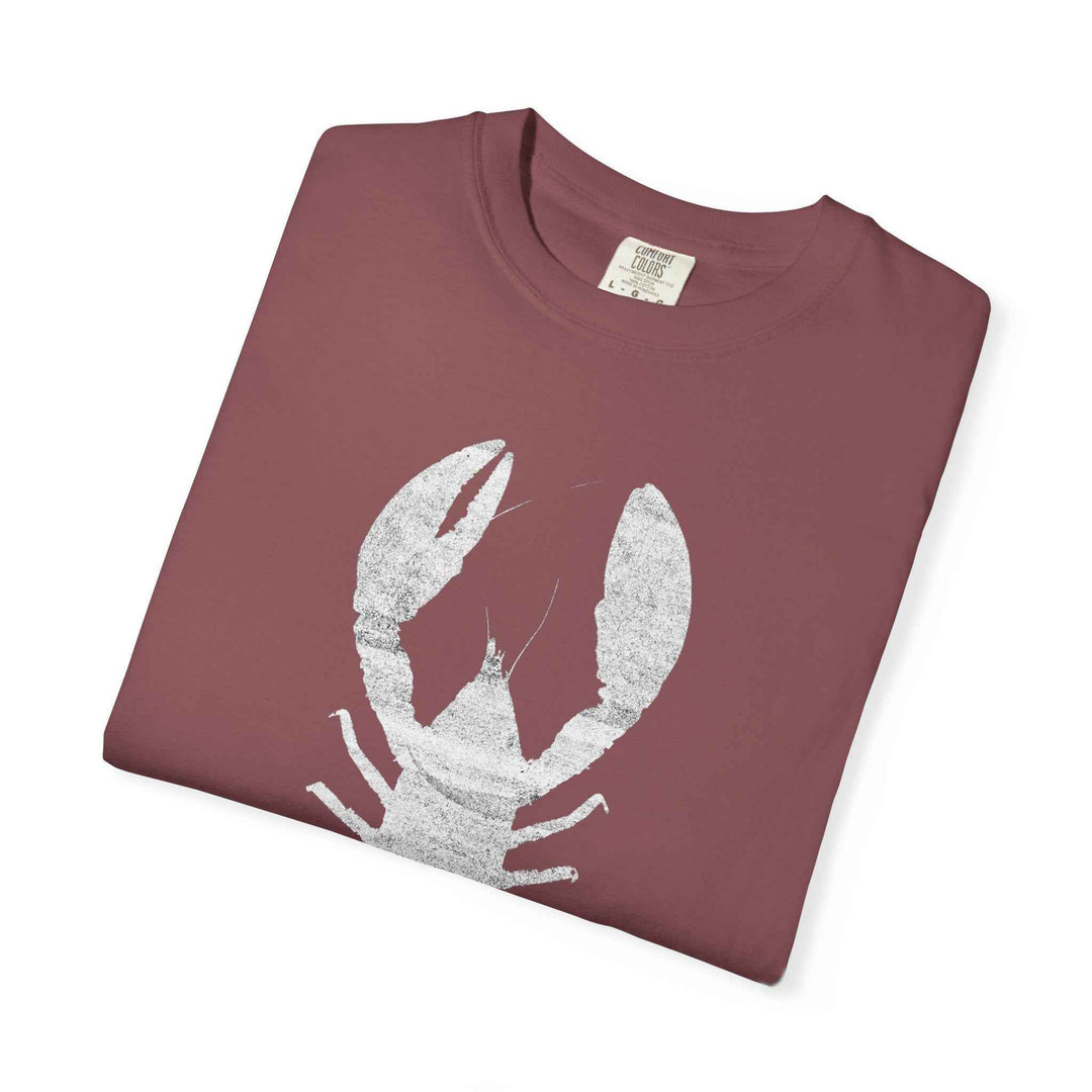 Vintage Wood Faded Lobster Graphic T-Shirt, 100% Ring-Spun Garment-Dyed Cotton