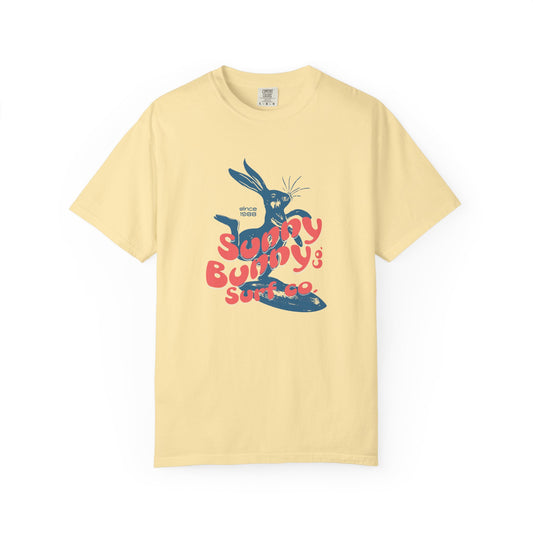 Playful Bunny Surfer Unisex Vintage T-shirt for Surf Lovers, Graphic Tee, Beachwear, Summer Vacay, Unique Gift for Her Or Him