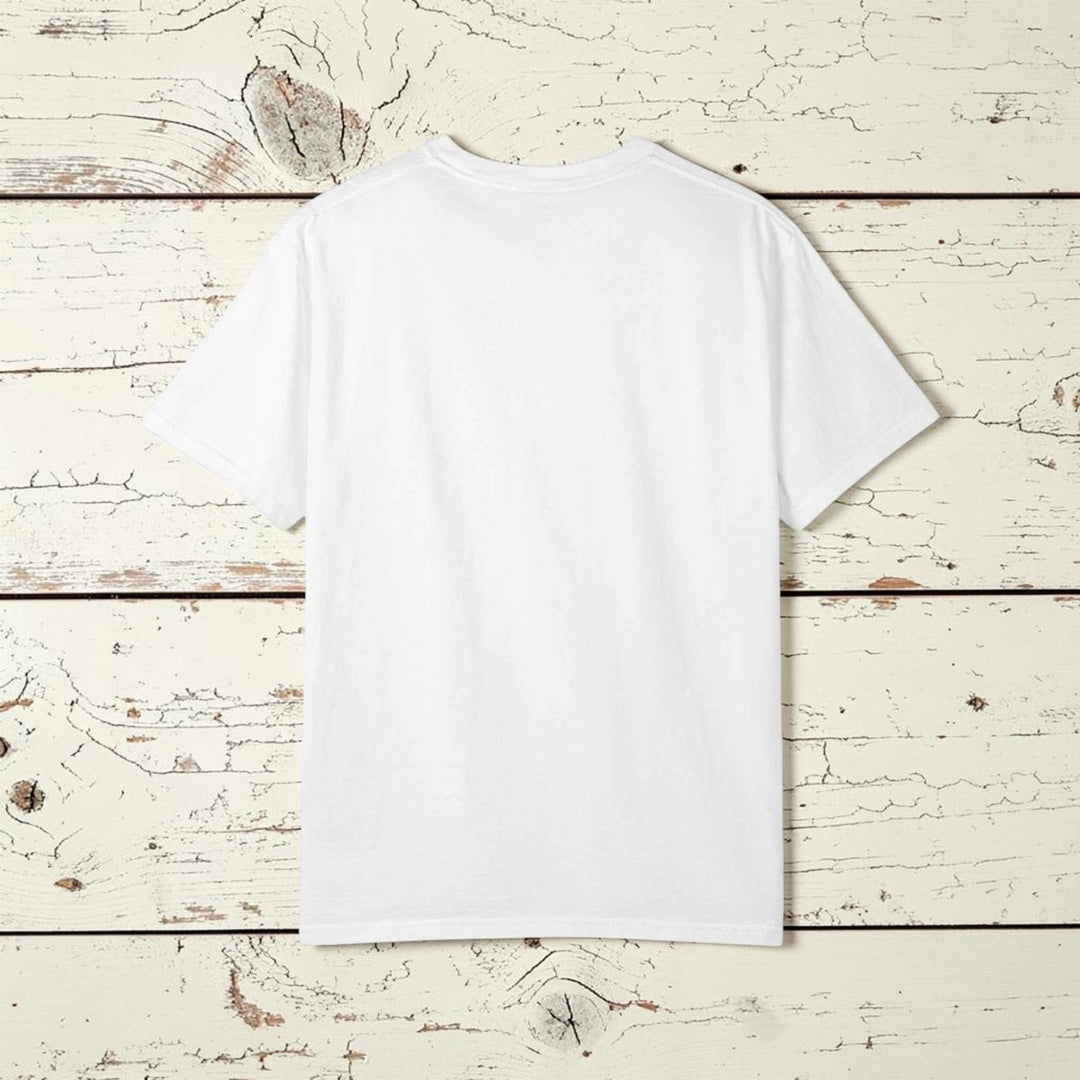 Landlocked Sea-Hearted Sunset Graphic T-Shirt, Vintage Retro Fashion Unisex Tee