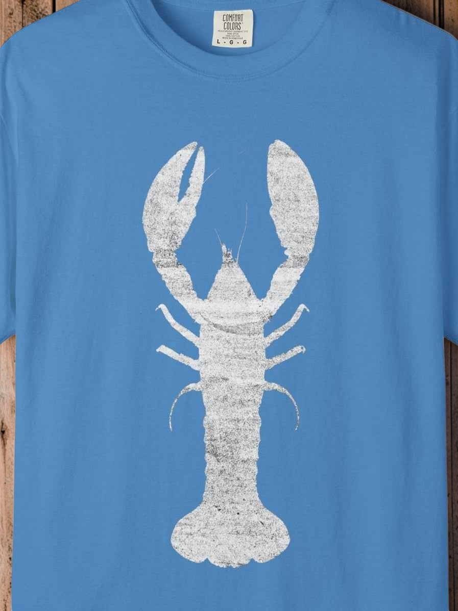 Vintage Wood Faded Lobster Graphic T-Shirt, 100% Ring-Spun Garment-Dyed Cotton