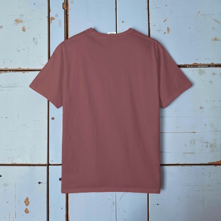 Wonky Pelican Bar Vintage Graphic Tee - Summer Bar T-Shirt